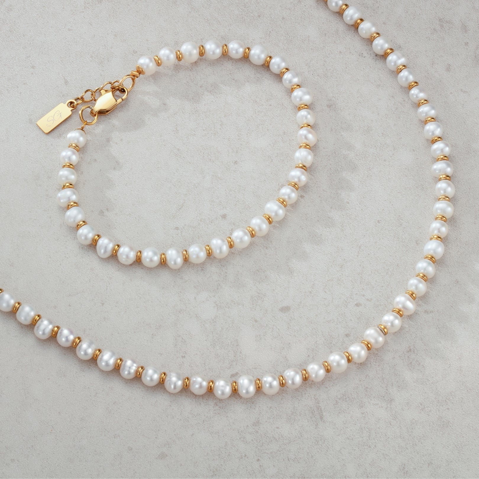Classic Pearl Set
